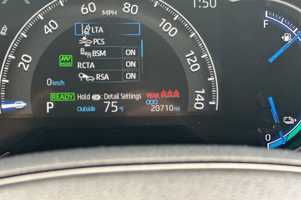 Used 2025 Toyota RAV4 SE AWD/4WD image 28
