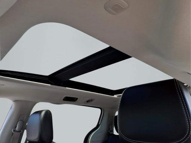 Used 2022 Chrysler Pacifica Limited FWD image 20