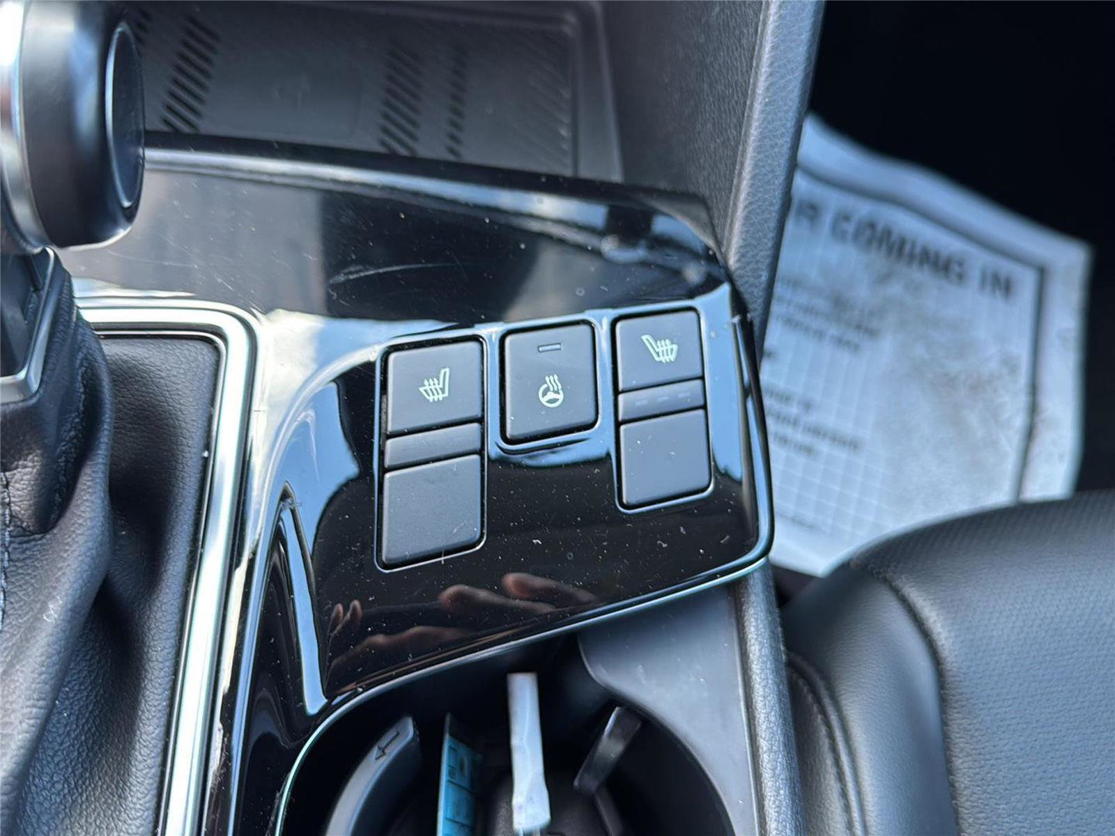 Used 2023 Kia Sportage EX image 24