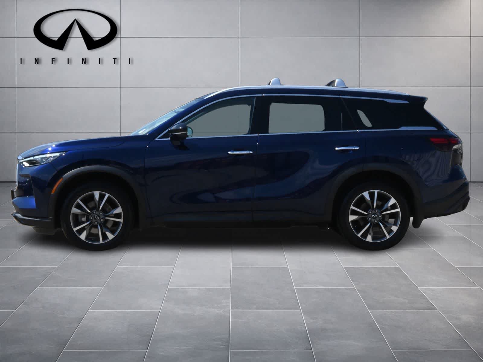 Certified 2023 INFINITI QX60 Luxe AWD/4WD image 4