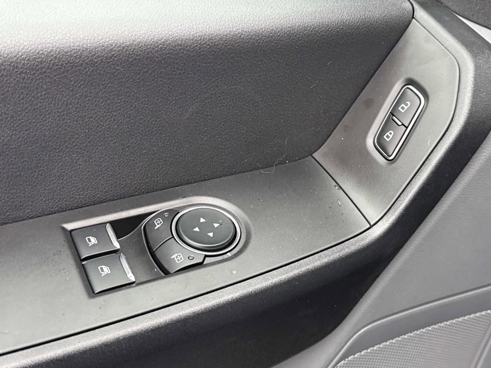 New 2026 Ford F250 XL w/ XL Chrome Package image 19