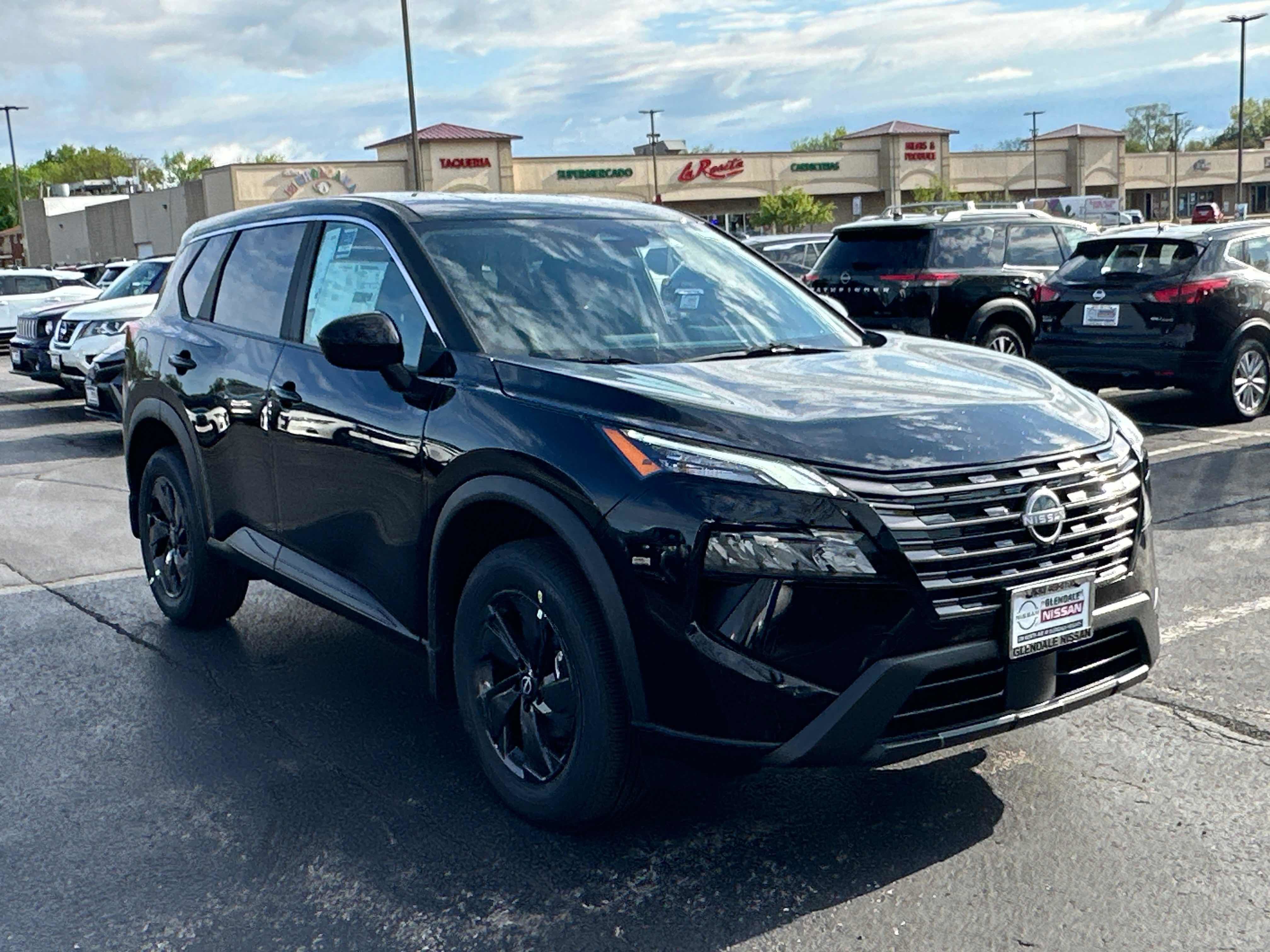New 2026 Nissan Rogue SV w/ Cold Weather Package AWD/4WD image 3