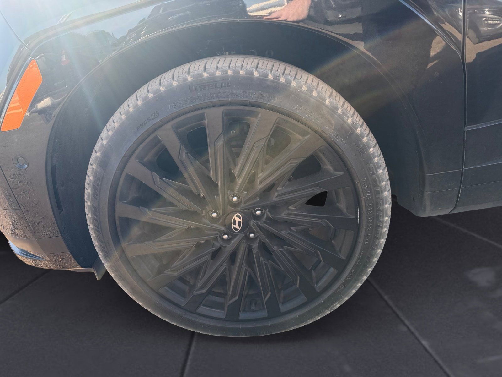 Used 2024 Hyundai Santa Fe Calligraphy image 14