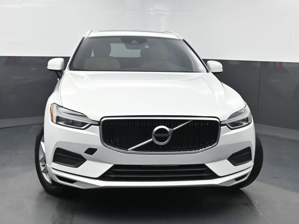 Used 2020 Volvo XC60 T5 Momentum image 37