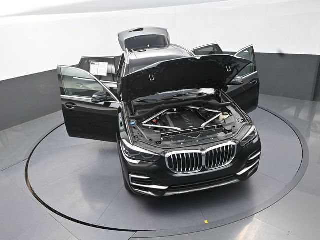 Used 2023 BMW X5 xDrive40i w/ Premium Package AWD/4WD image 31