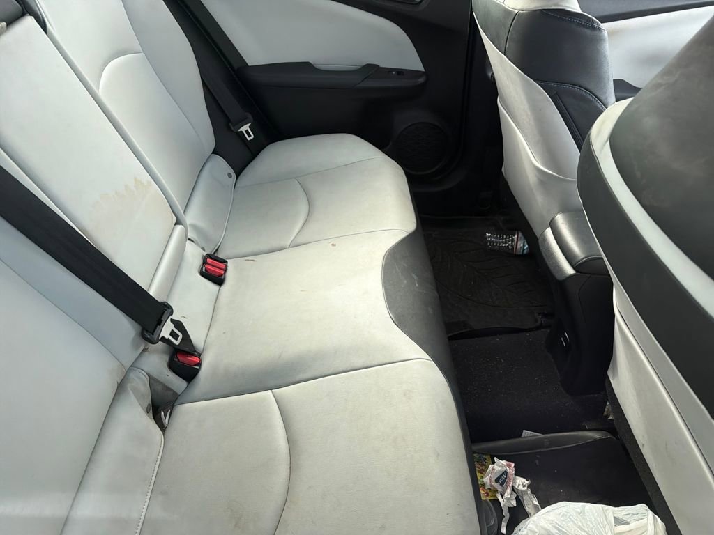 Used 2016 Toyota Prius Four Touring image 16