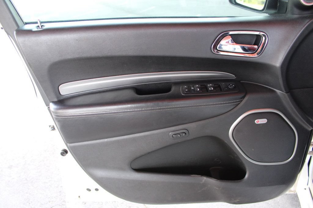 Used 2018 Dodge Durango SRT w/ SRT Interior Appearance Group AWD/4WD image 13