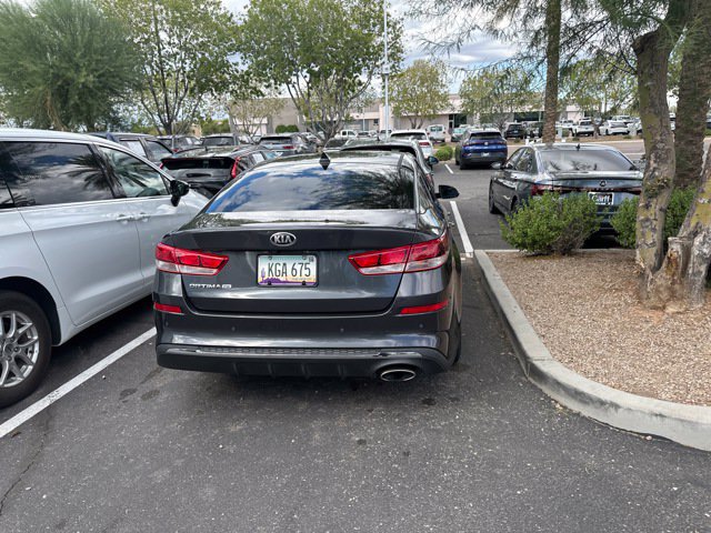 Used 2019 Kia Optima LX FWD image 3