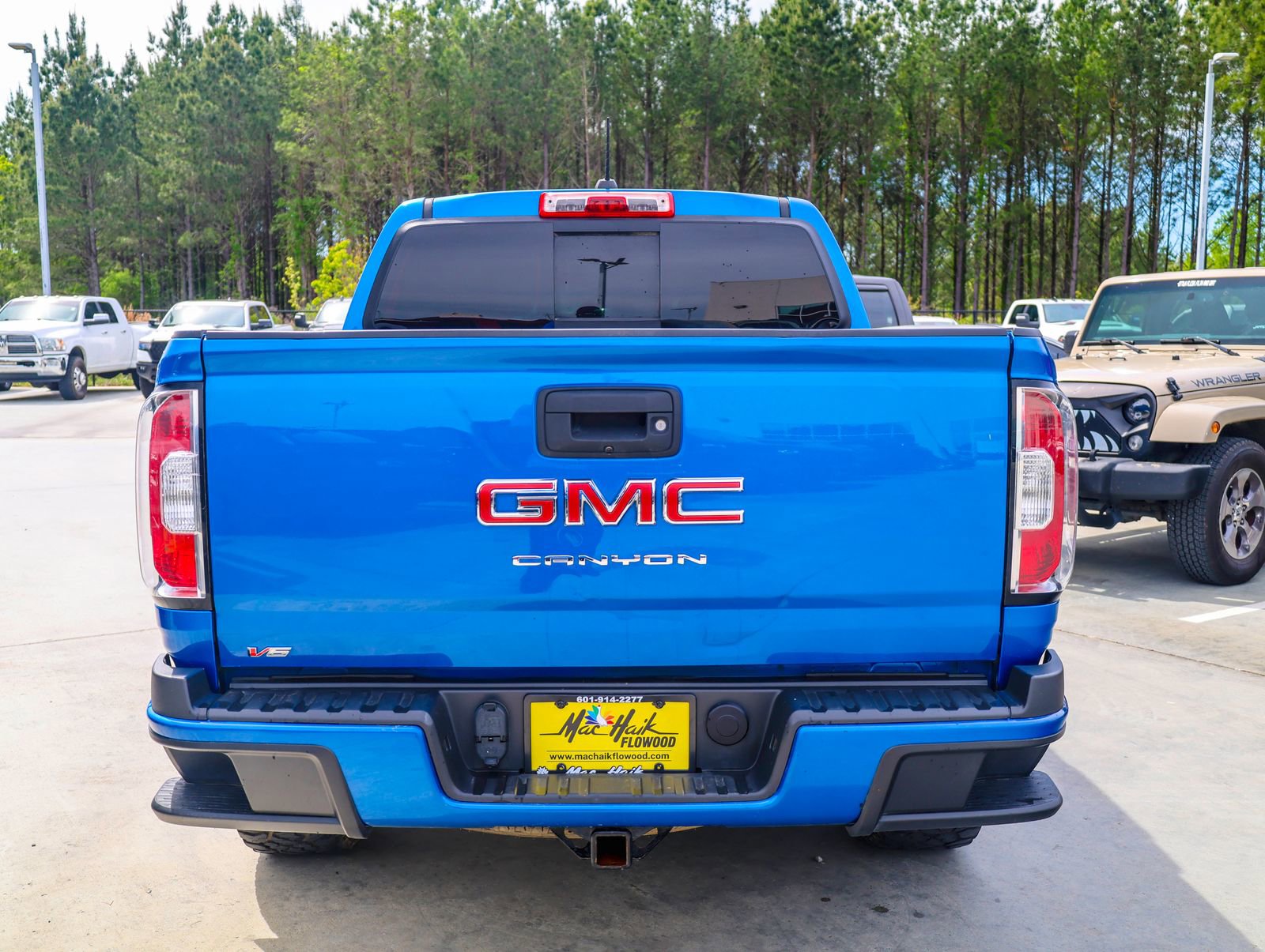 Used 2022 GMC Canyon Elevation w/ Elevation Premium Package image 9