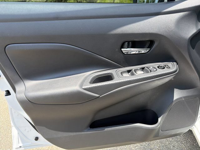 Used 2025 Nissan Versa SV w/ Trunk Package FWD image 10