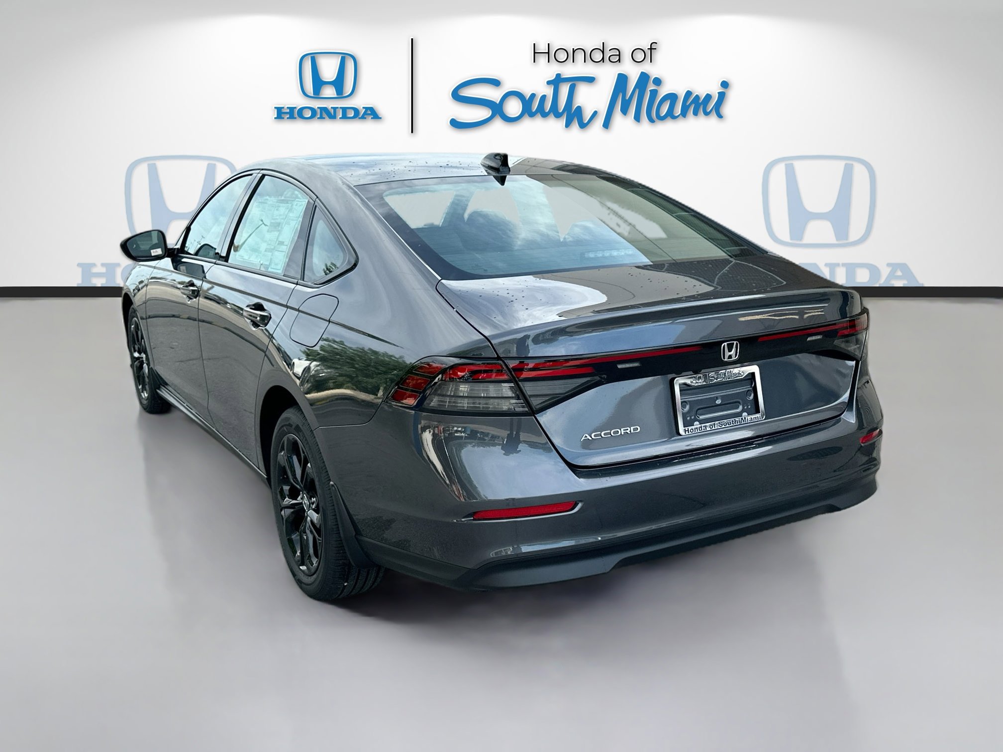 New 2025 Honda Accord SE image 4