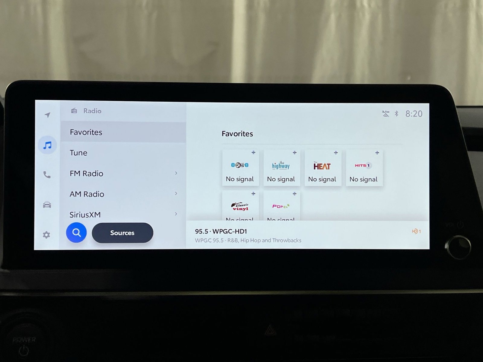 Used 2024 Toyota Prius XLE image 18