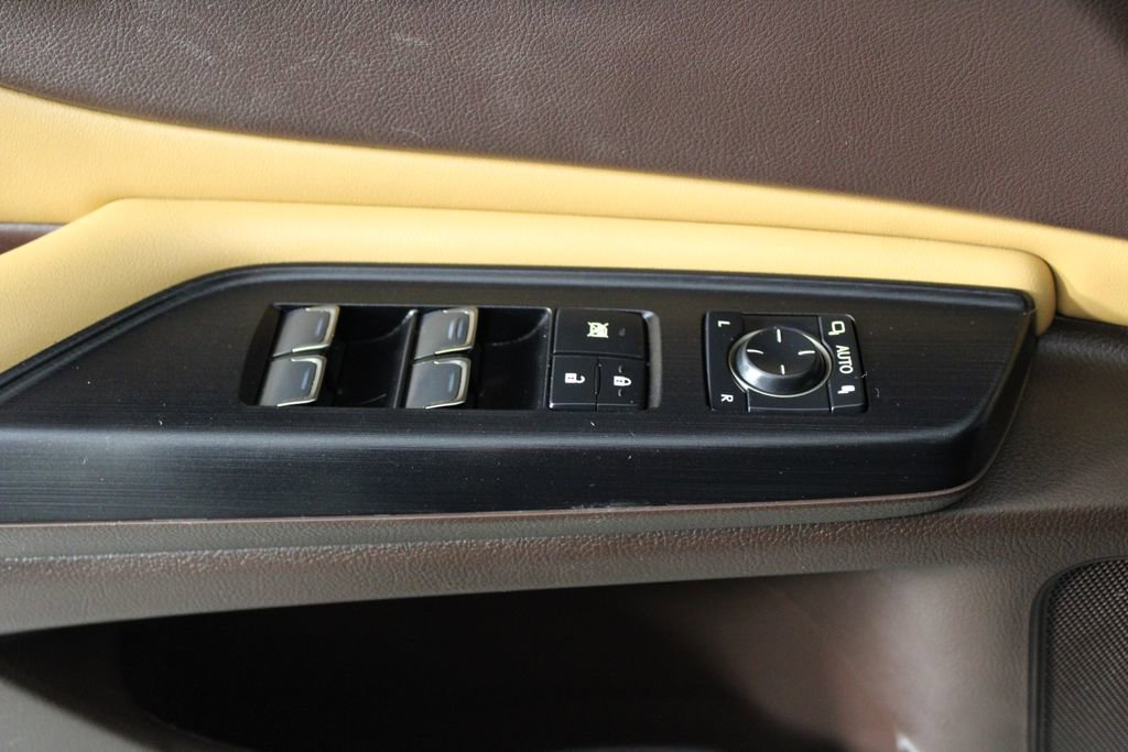 Used 2021 Lexus ES 350 w/ Premium Package image 23