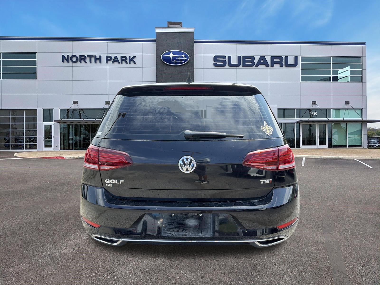 Used 2018 Volkswagen Golf SE FWD image 4