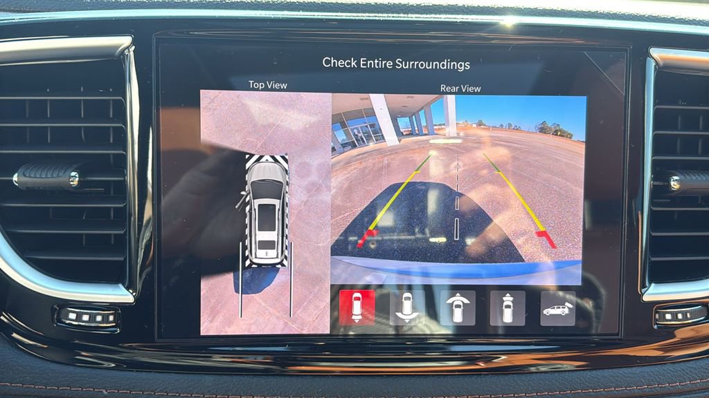 New 2026 Chrysler Pacifica Pinnacle image 26