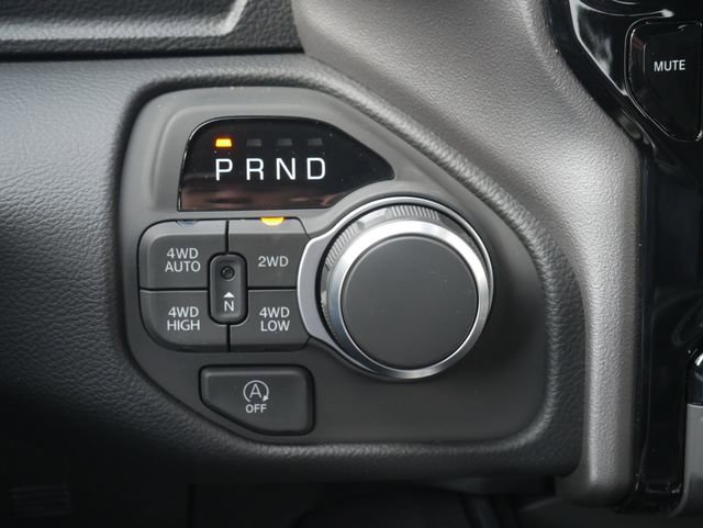 New 2026 RAM 1500 4x4 Crew Cab image 22