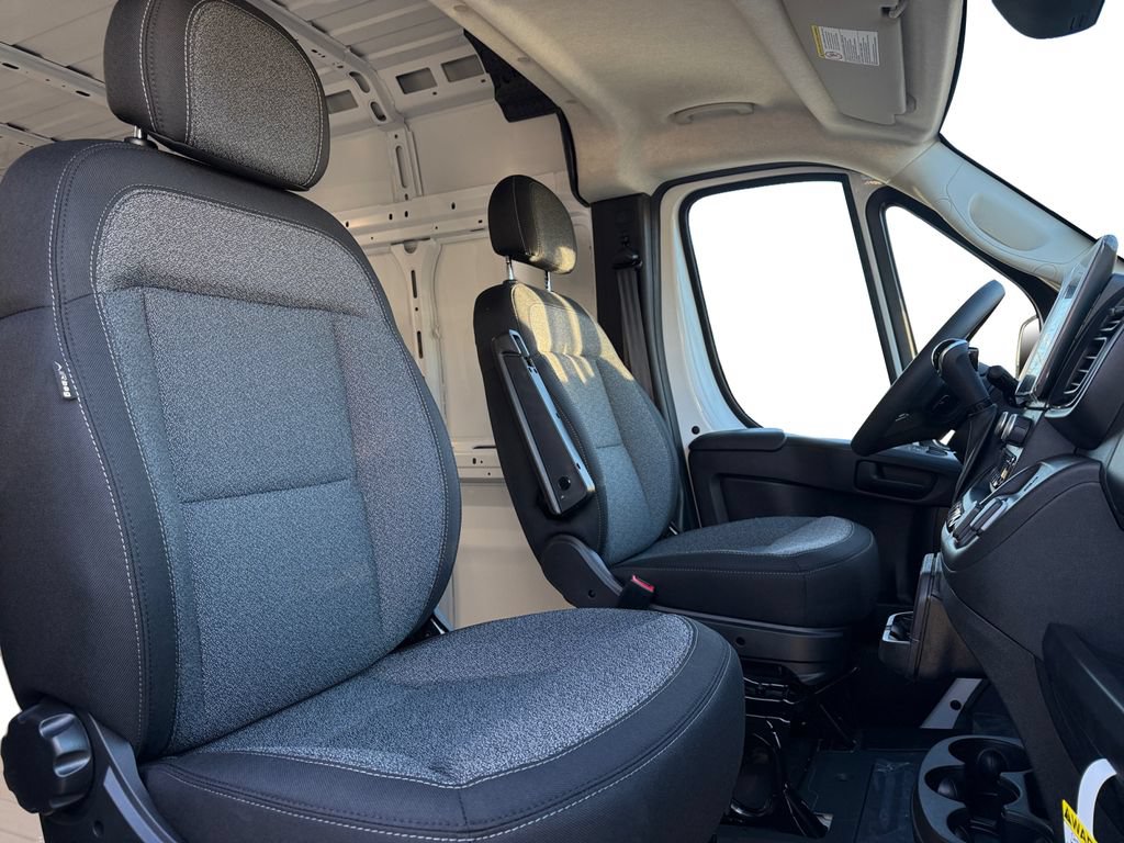 New 2026 RAM ProMaster 3500 w/ Premium Convenience Group FWD image 15