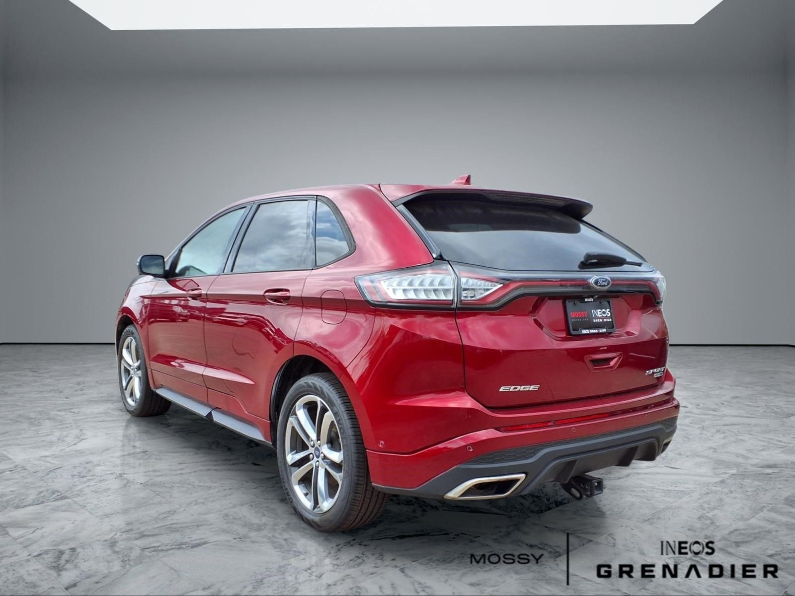 Used 2018 Ford Edge Sport w/ Equipment Group 401A image 2
