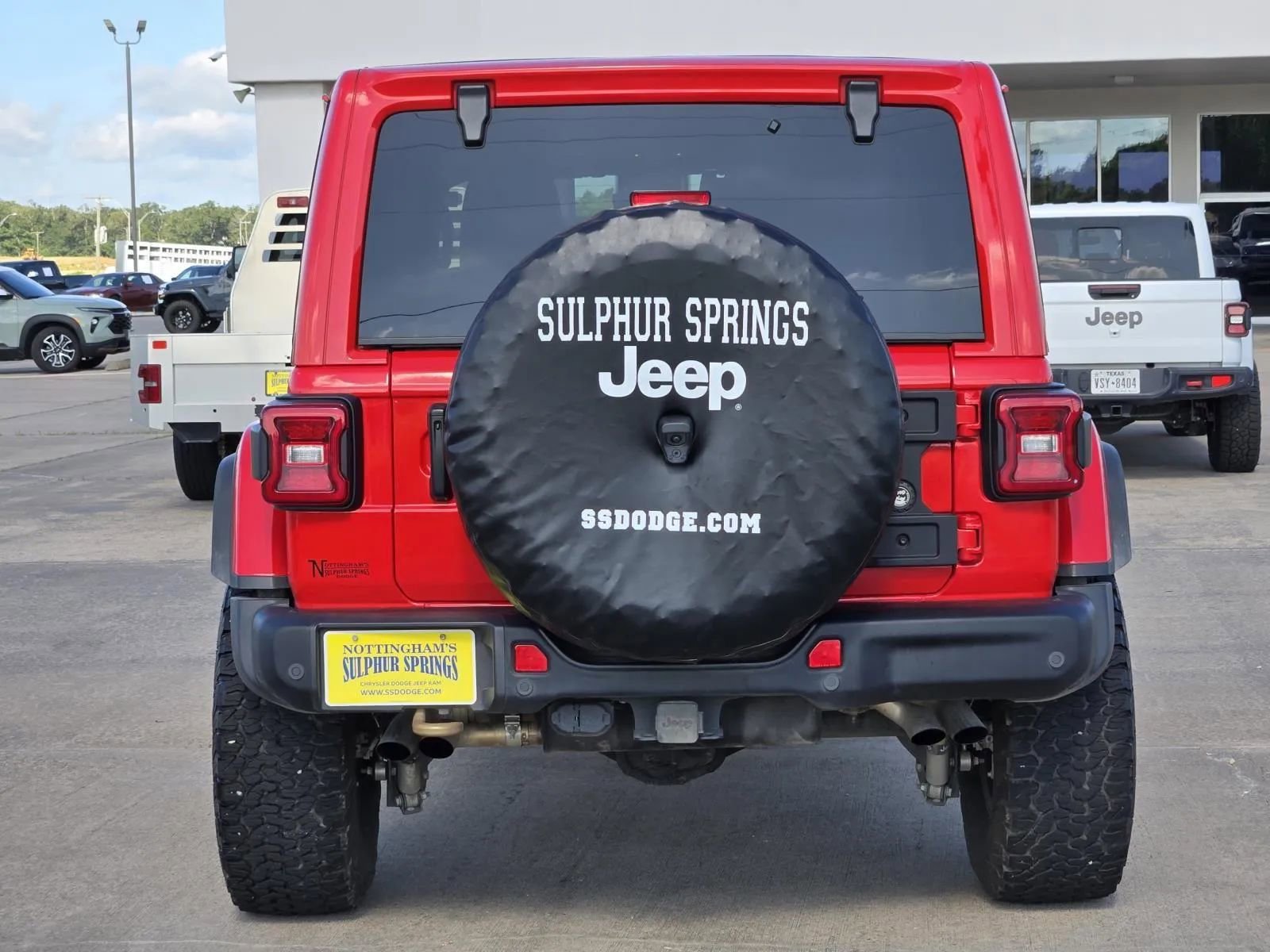 Used 2023 Jeep Wrangler Unlimited Rubicon 392 image 5