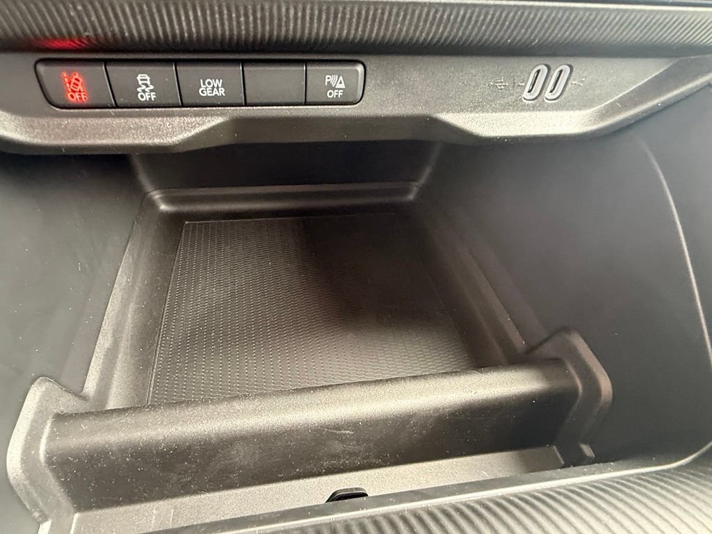 New 2026 Jeep Cherokee Overland AWD/4WD image 15