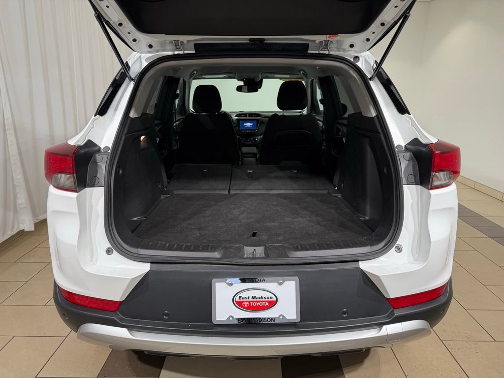 Used 2022 Chevrolet TrailBlazer LT w/ Convenience Package image 12