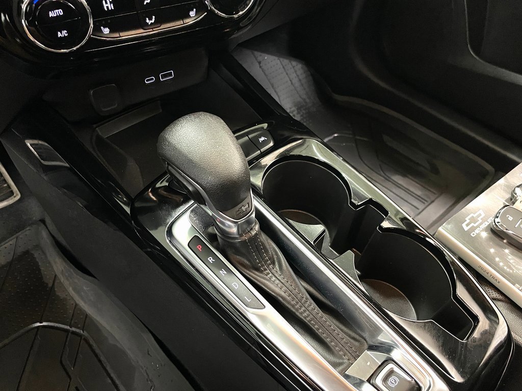 Certified 2024 Chevrolet Trax ACTIV w/ Sunroof Package image 31