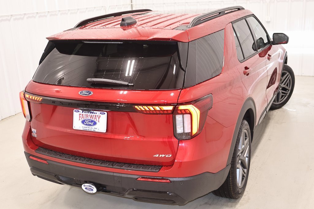 New 2026 Ford Explorer ST-Line w/ ST-Line Street Pack image 42
