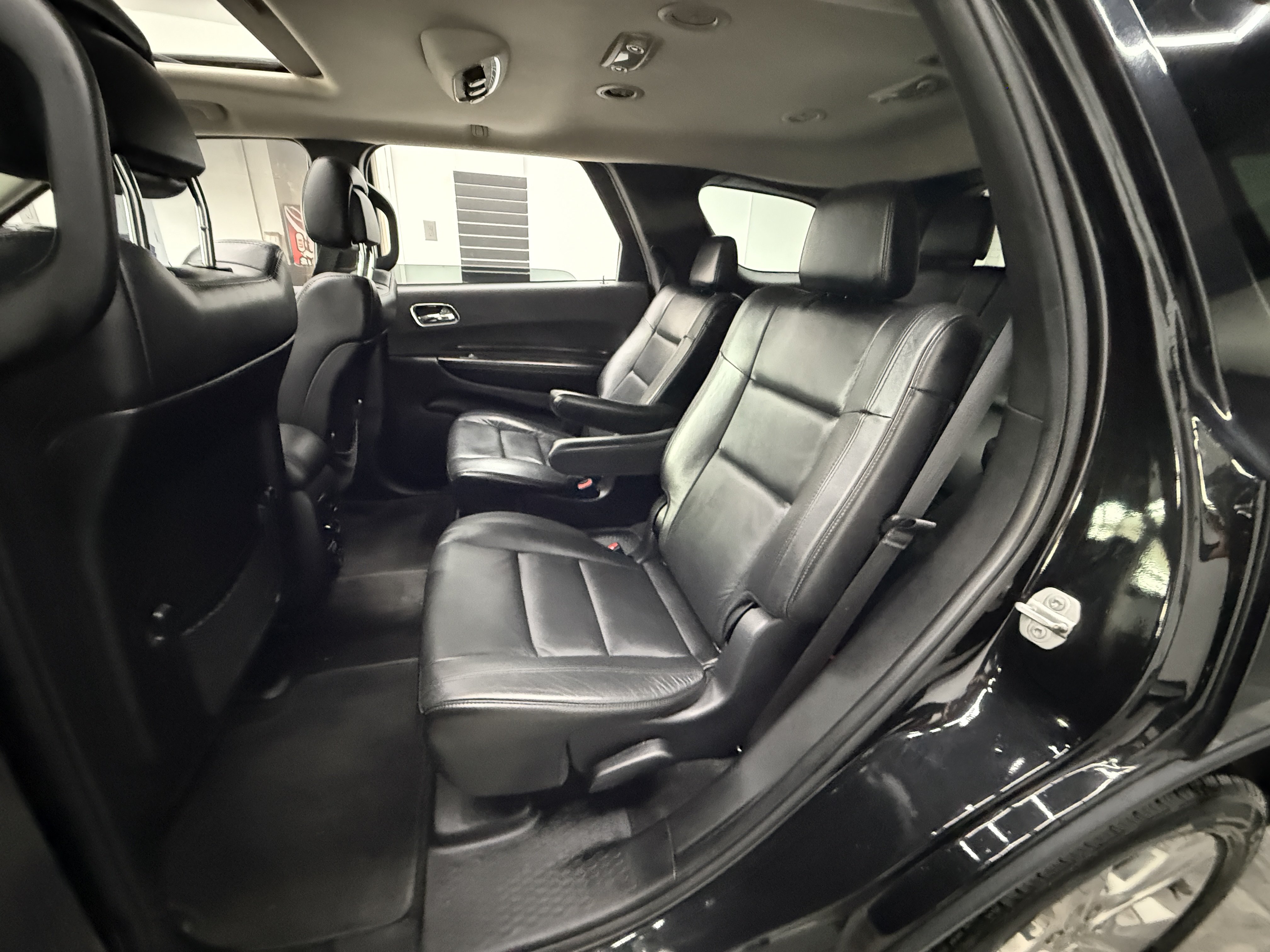 Used 2015 Dodge Durango Limited w/ Premium Group AWD/4WD image 26