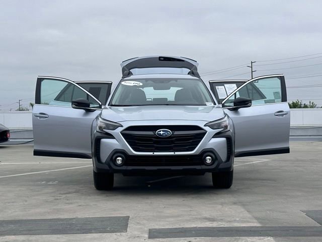 Certified 2025 Subaru Outback Premium AWD/4WD image 29