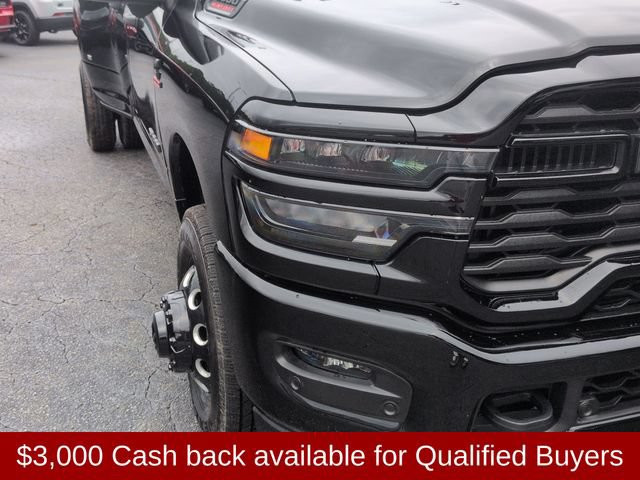 New 2026 RAM 3500 Big Horn AWD/4WD image 8