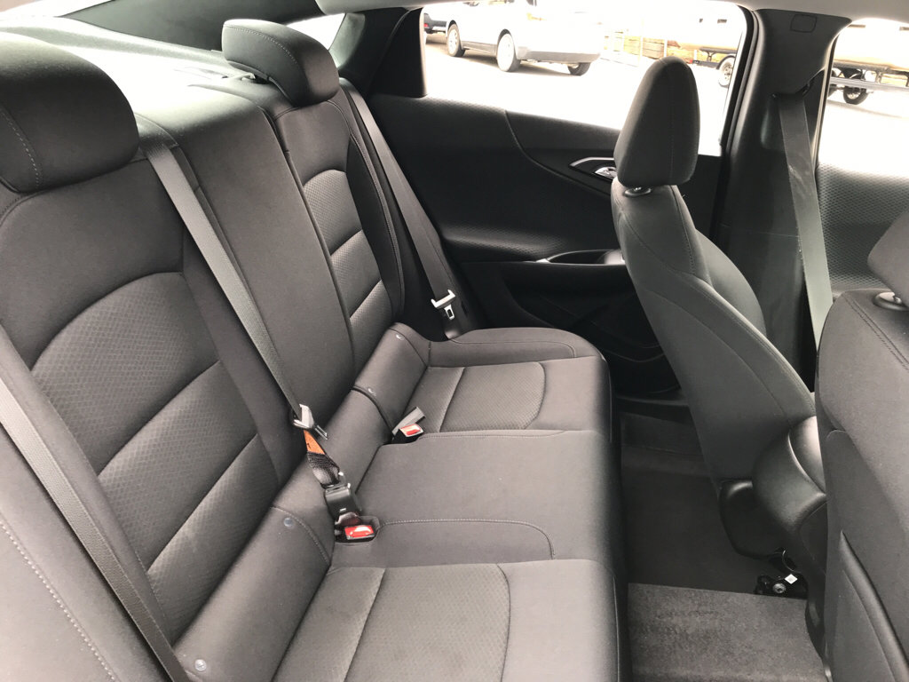 Used 2024 Chevrolet Malibu LS w/ Driver Confidence Package FWD image 12