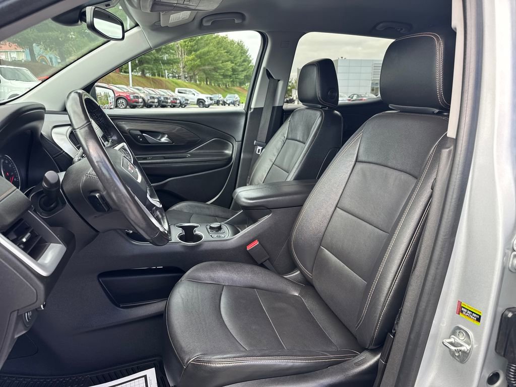 Used 2020 GMC Terrain SLT w/ Preferred Package AWD/4WD image 10