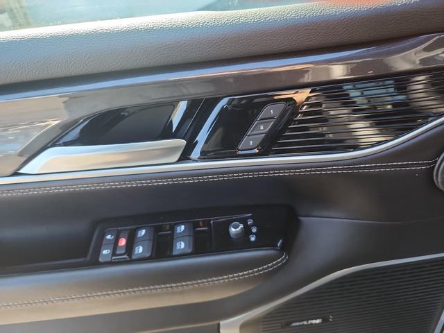 Used 2023 Jeep Wagoneer 4WD image 20