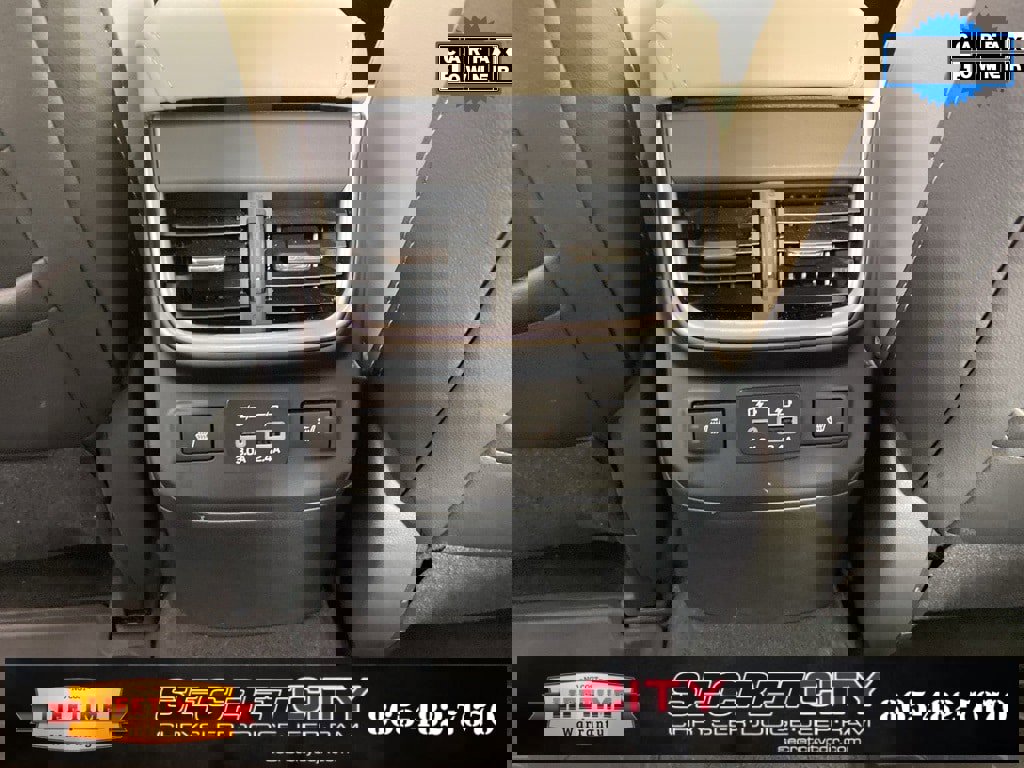 Used 2025 Subaru Legacy Limited w/ Popular Package #3 image 27