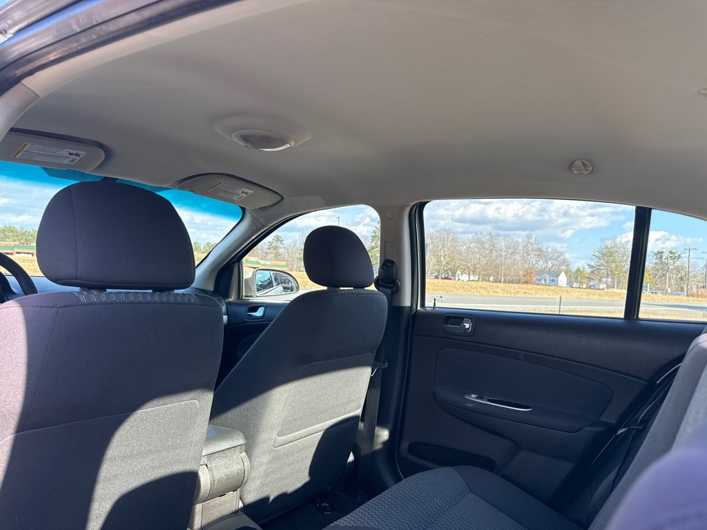 Used 2010 Chevrolet Cobalt LT image 18