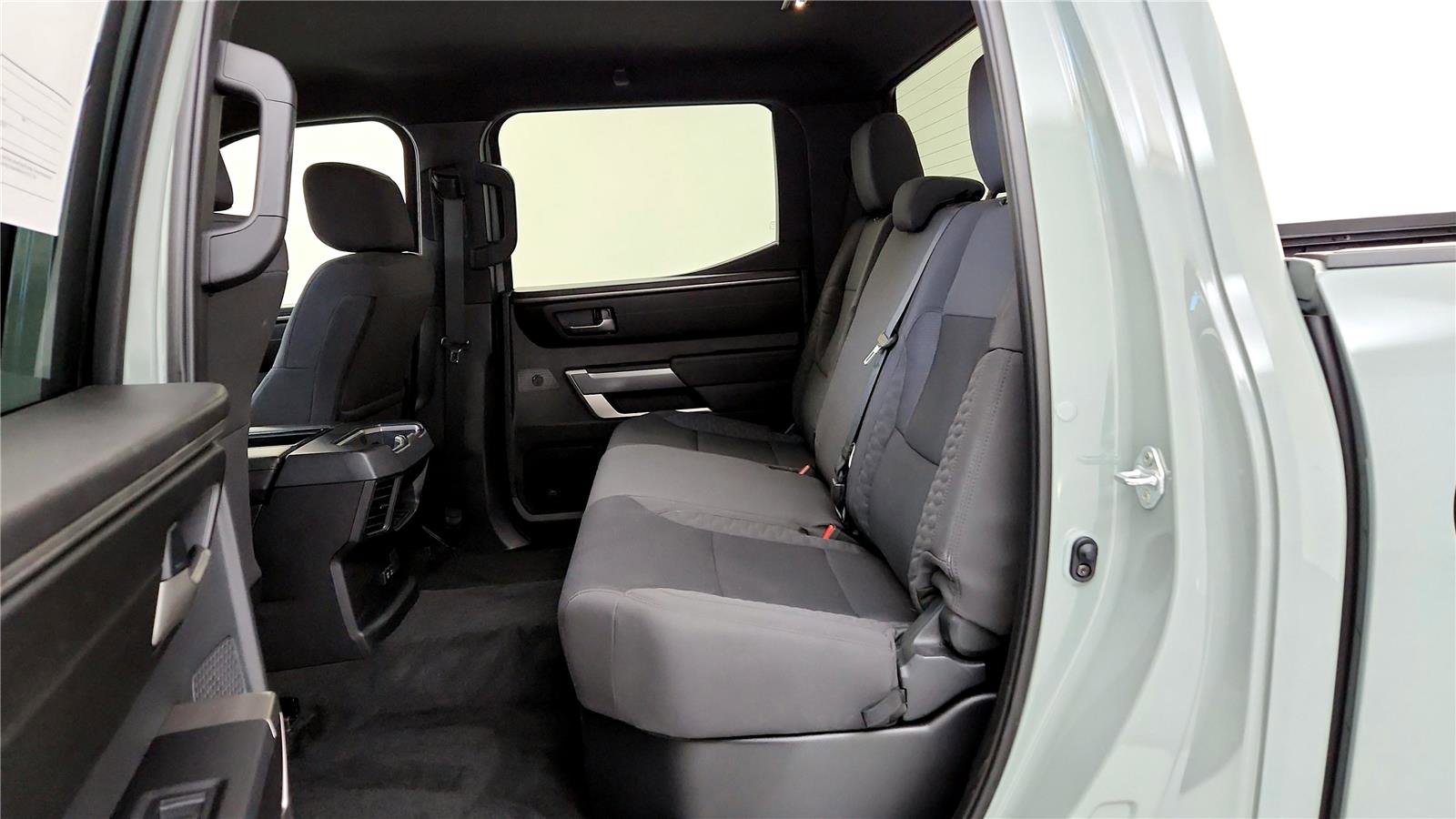Used 2025 Toyota Tundra SR5 image 31