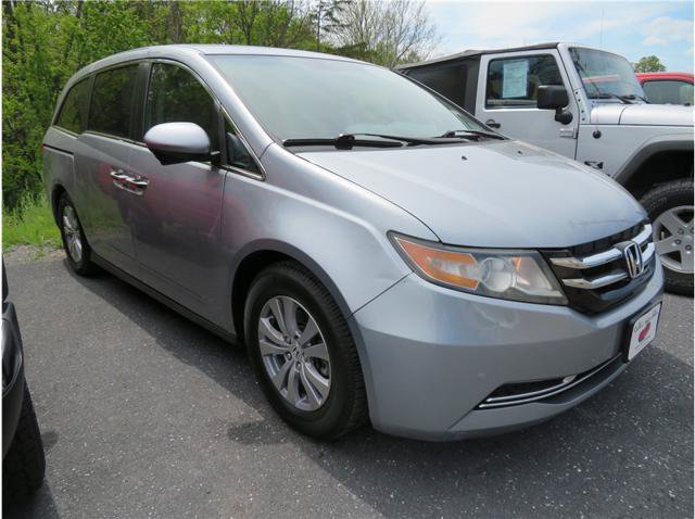 Used 2016 Honda Odyssey SE image 1