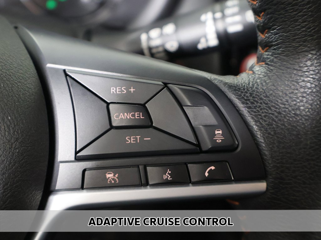 Used 2023 Nissan Kicks SR w/ SR Premium Package image 3