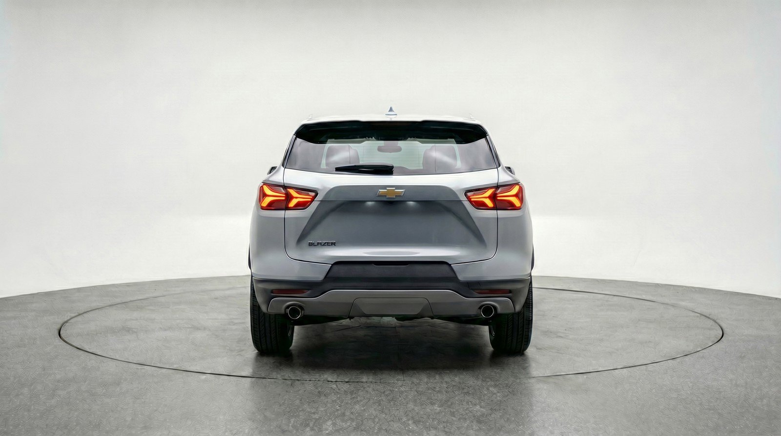 Used 2025 Chevrolet Blazer LT FWD image 7