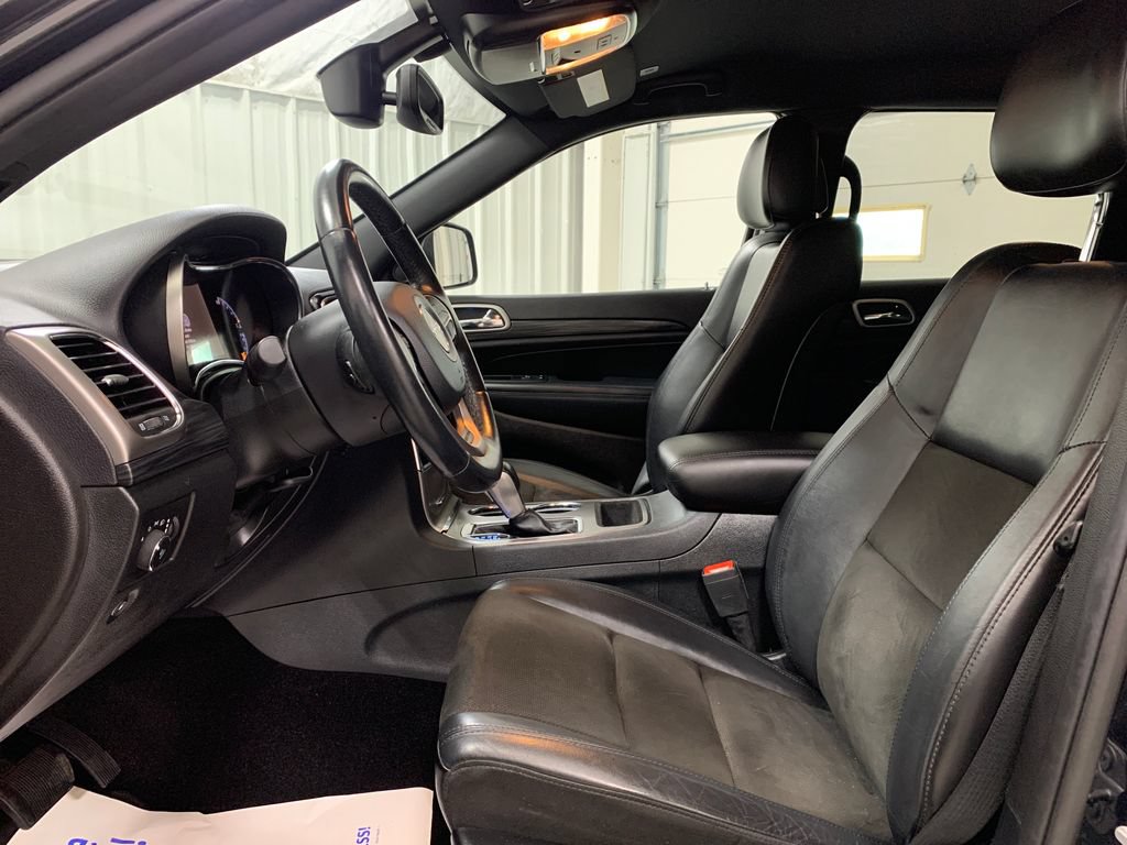 Used 2020 Jeep Grand Cherokee Altitude AWD/4WD image 4