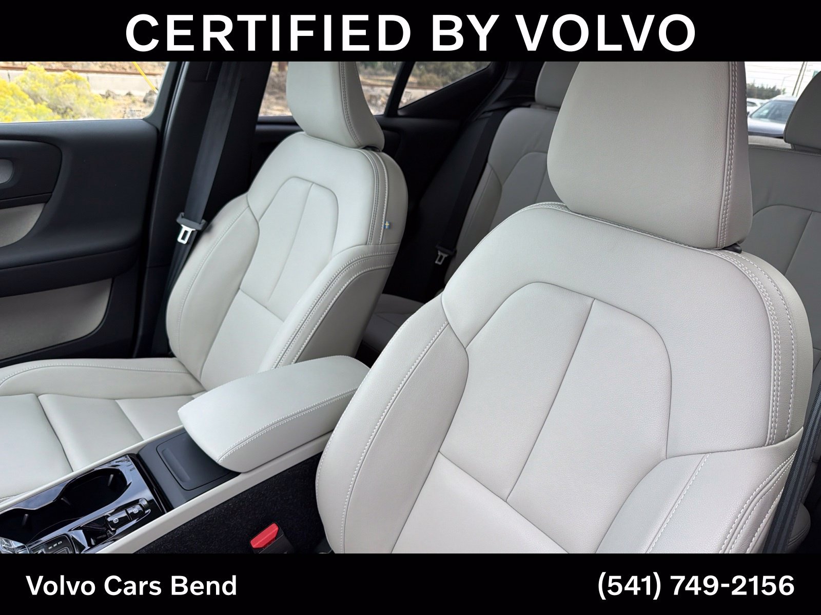 Used 2025 Volvo XC40 B5 Ultra AWD/4WD image 19