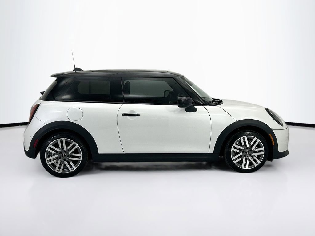 New 2026 MINI Cooper 2-Door Hardtop image 4