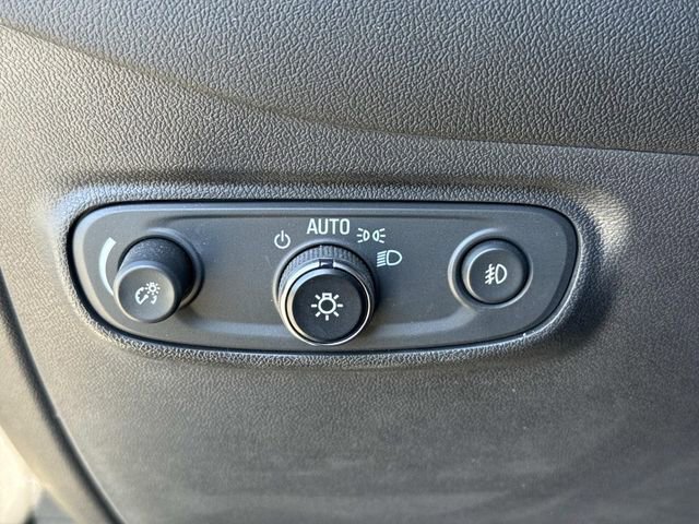 Used 2023 Chevrolet Equinox Premier FWD image 54