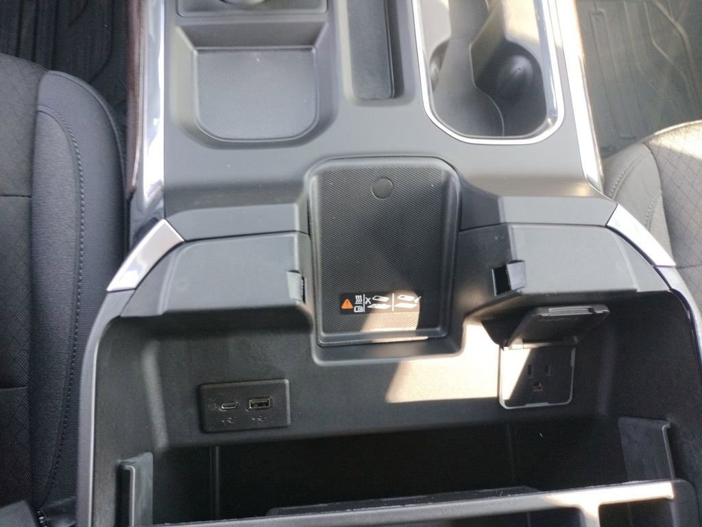 New 2026 GMC Sierra 1500 Elevation image 50