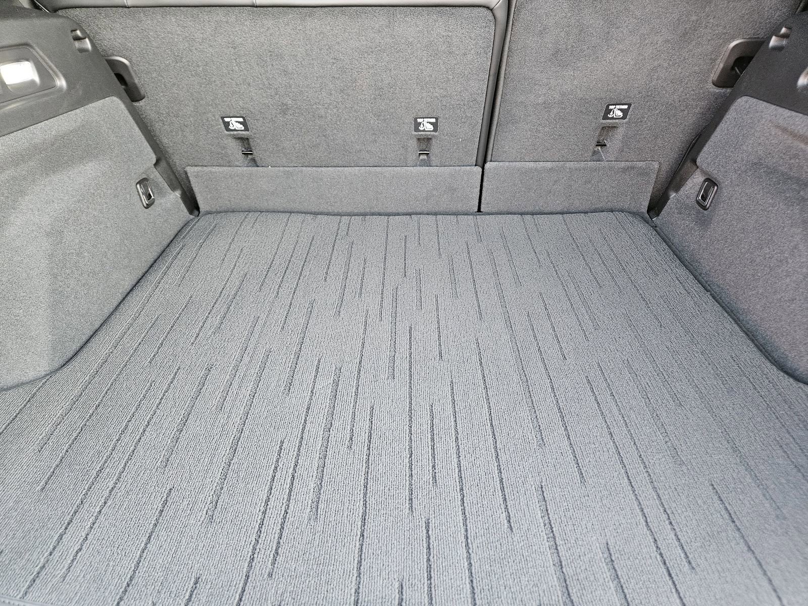 New 2026 Cadillac Lyriq Premium Sport image 28