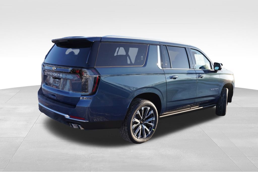 New 2026 Chevrolet Suburban High Country image 3