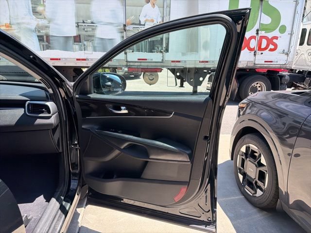 Used 2016 Kia Sorento AWD image 32
