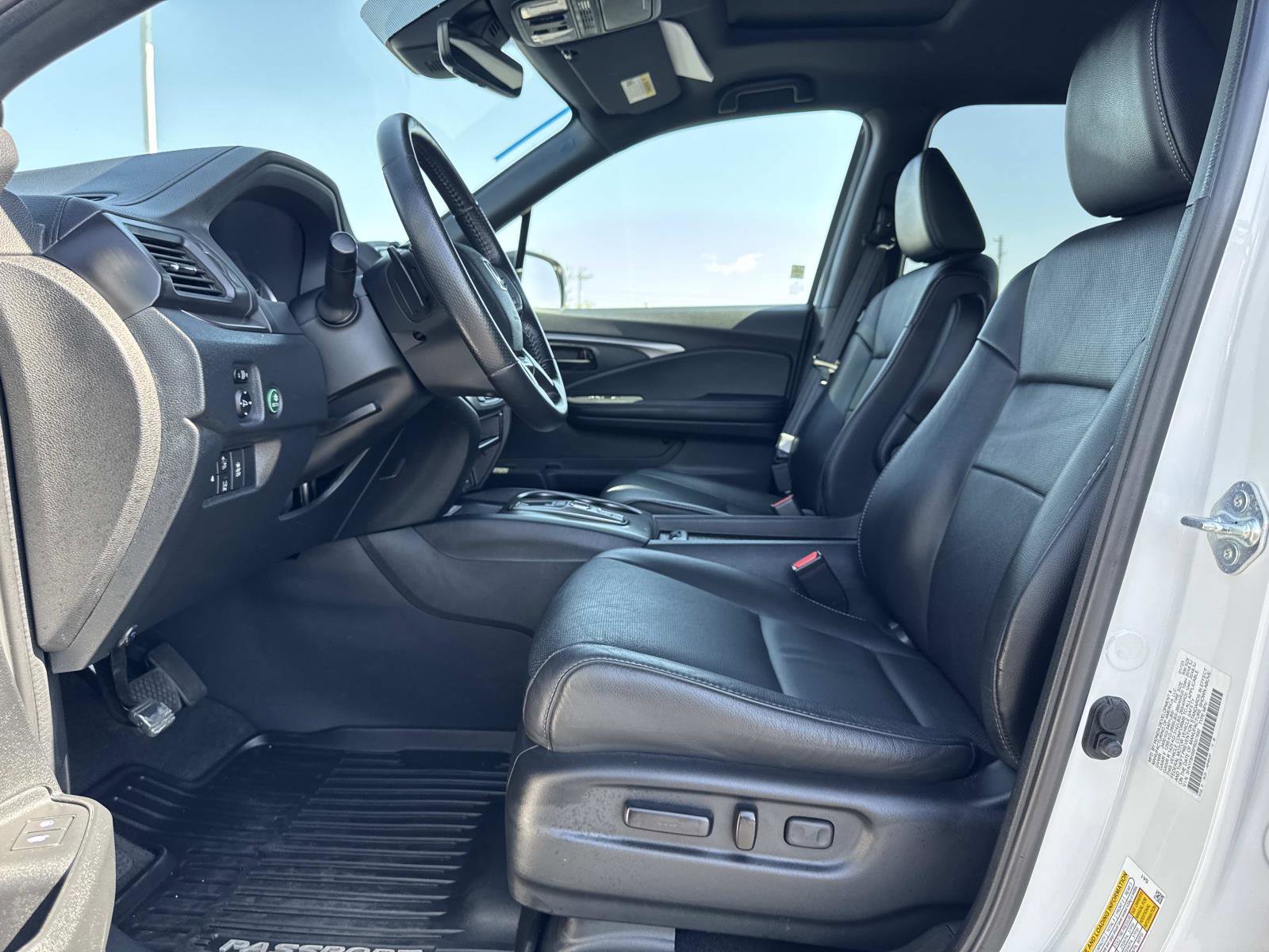 Used 2023 Honda Passport EX-L image 21