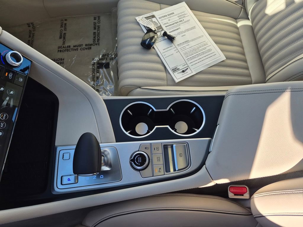 Used 2026 Genesis G70 2.5T Prestige image 20
