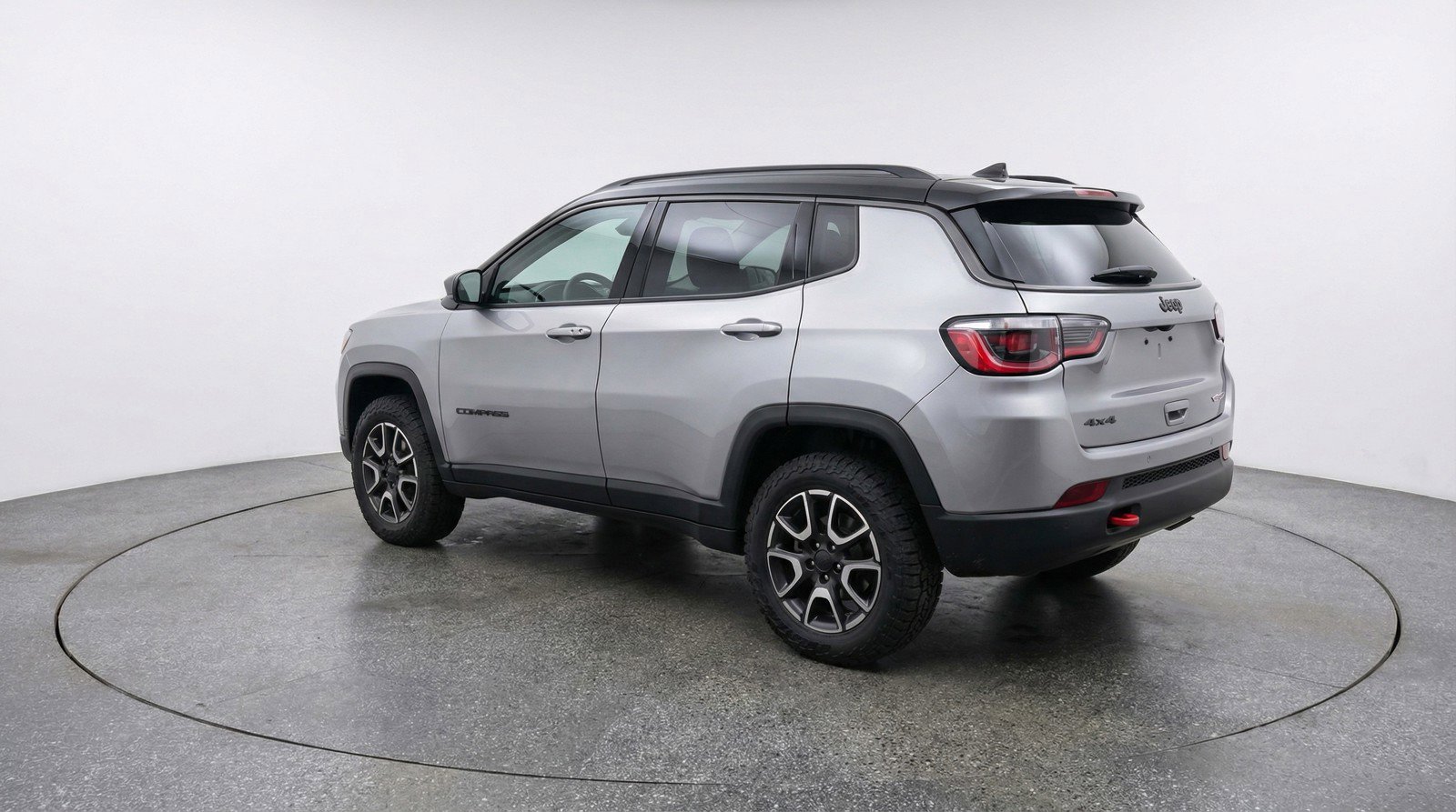 Used 2025 Jeep Compass Trailhawk AWD/4WD image 6